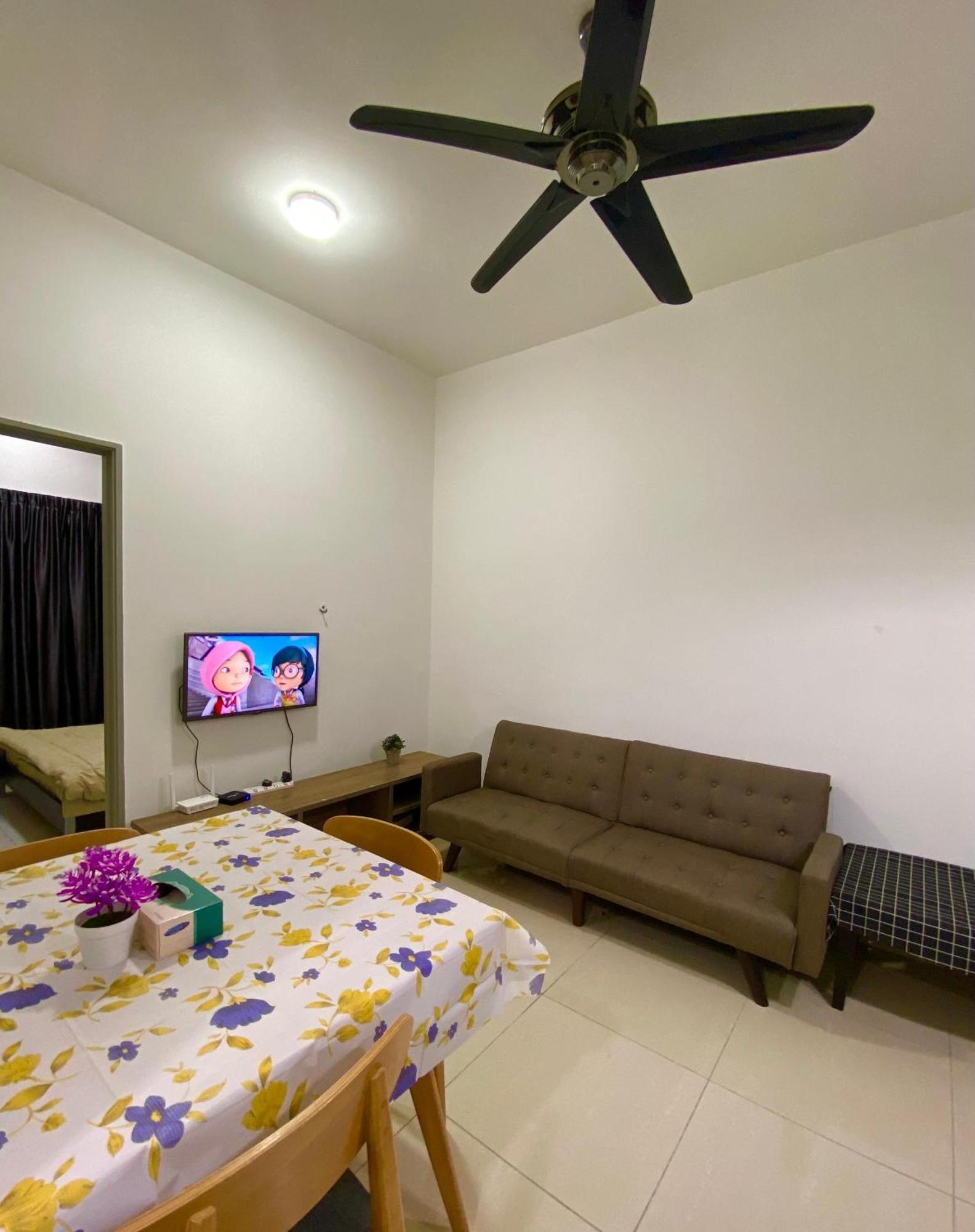 Apartment At Mesahill By D'kay Homes With Mall, Near Usim Klia