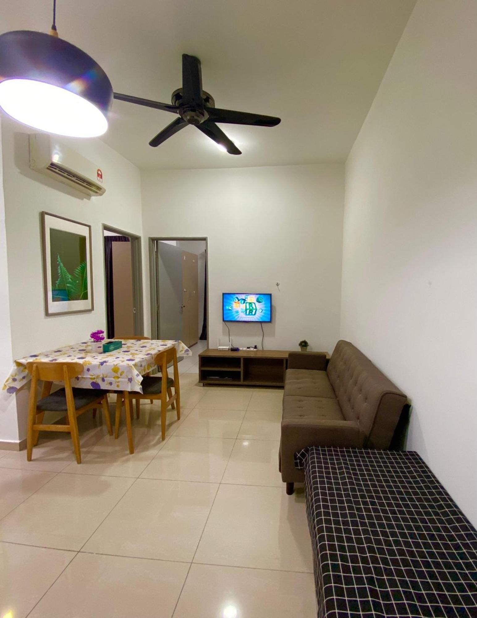 Apartment At Mesahill By D'kay Homes With Mall, Near Usim Klia *