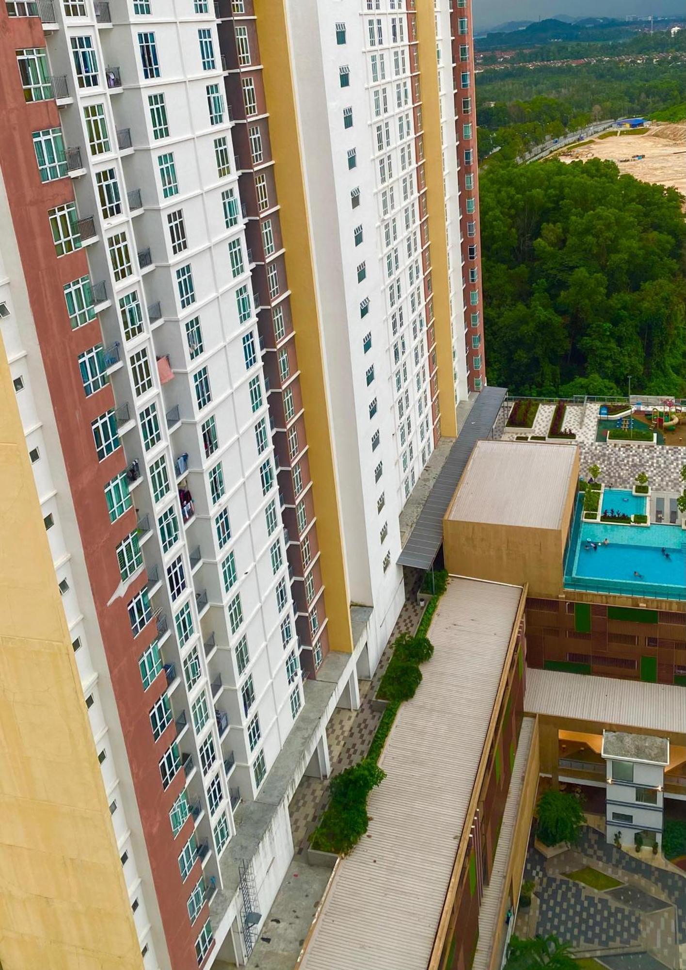 Apartment At Mesahill By D'kay Homes With Mall, Near Usim Klia *