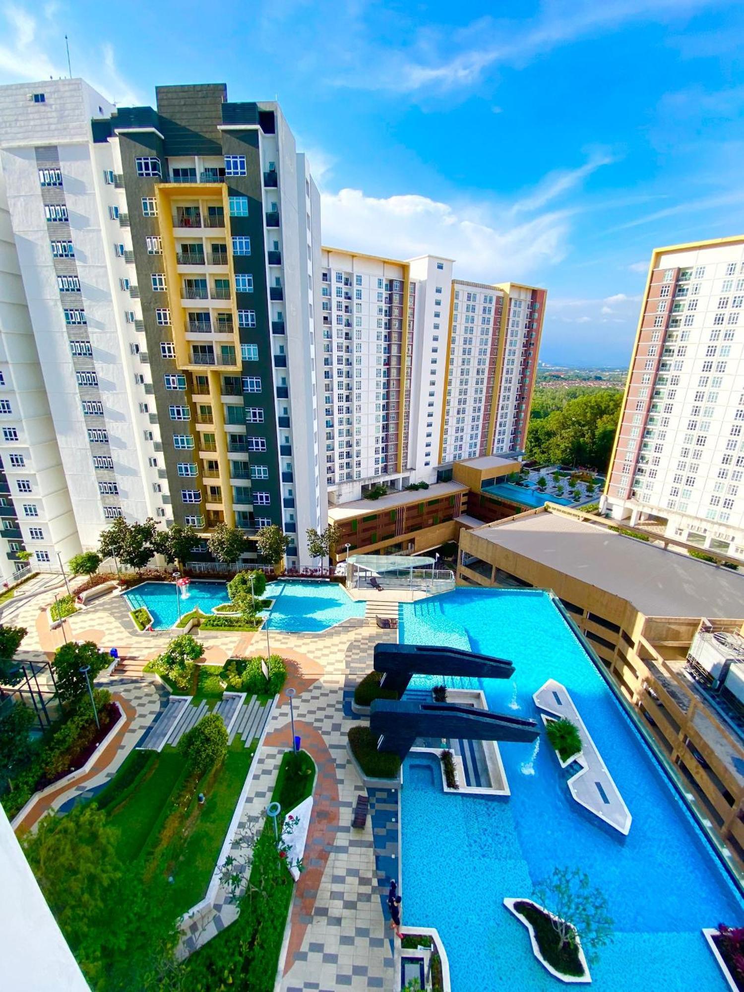 Apartment At Mesahill By D'kay Homes With Mall, Near Usim Klia Nilai
