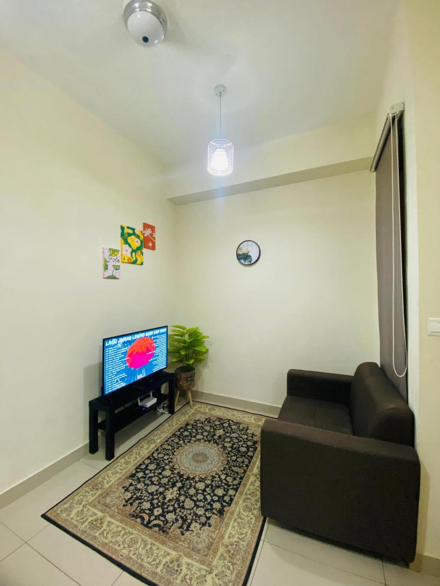 Apartment At Mesahill By D'kay Homes With Mall, Near Usim Klia Nilai