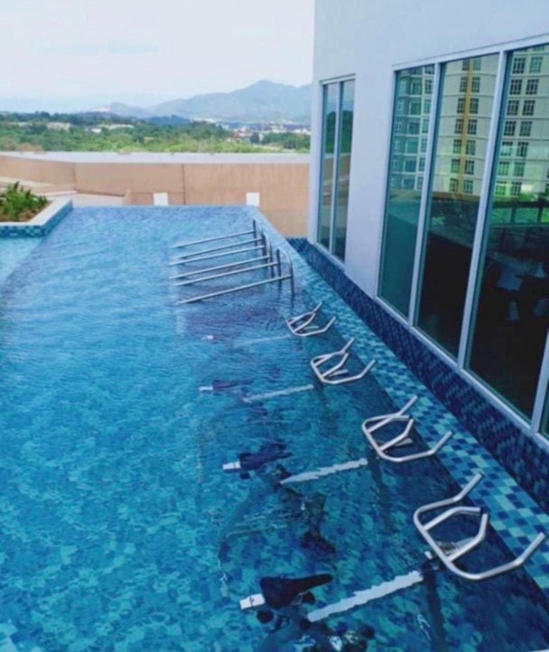Pangsapuri At Mesahill By D'kay Homes With Mall, Near Usim Klia